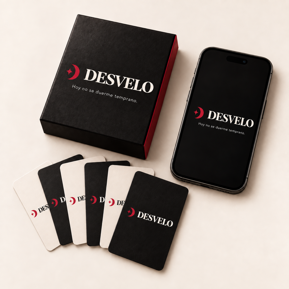DESVELO, representación del juego digital con caja ilustrativa y cartas.